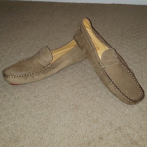 Sandro Moscoloni Other - Sandro Moscoloni Loafers Slip-in Shoe 10 1/2 D EUC